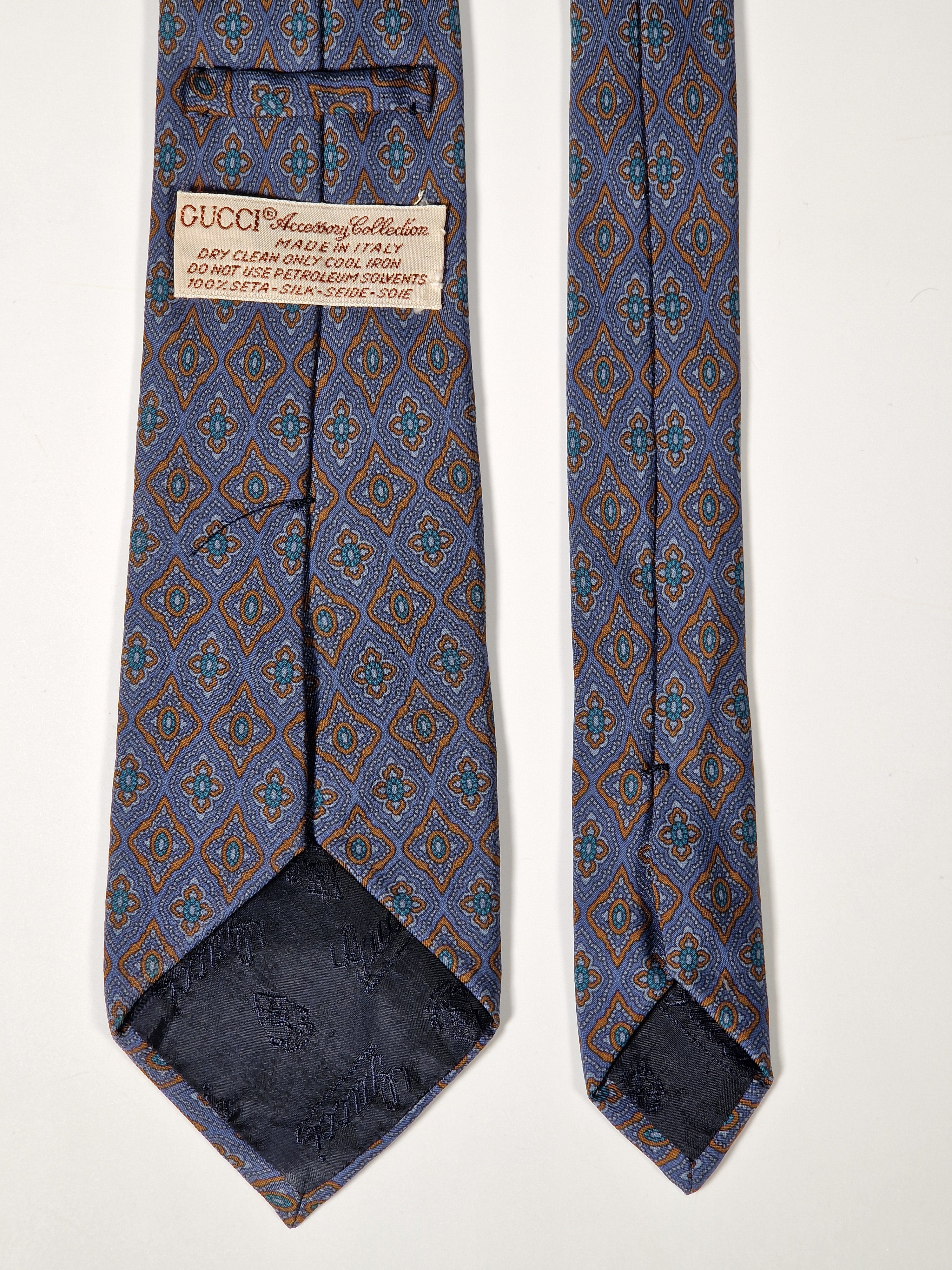 Gucci vintage tie