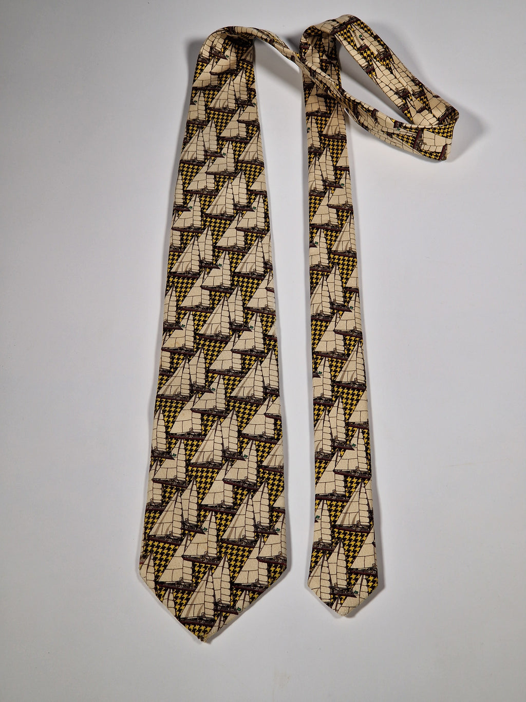 Dior tie