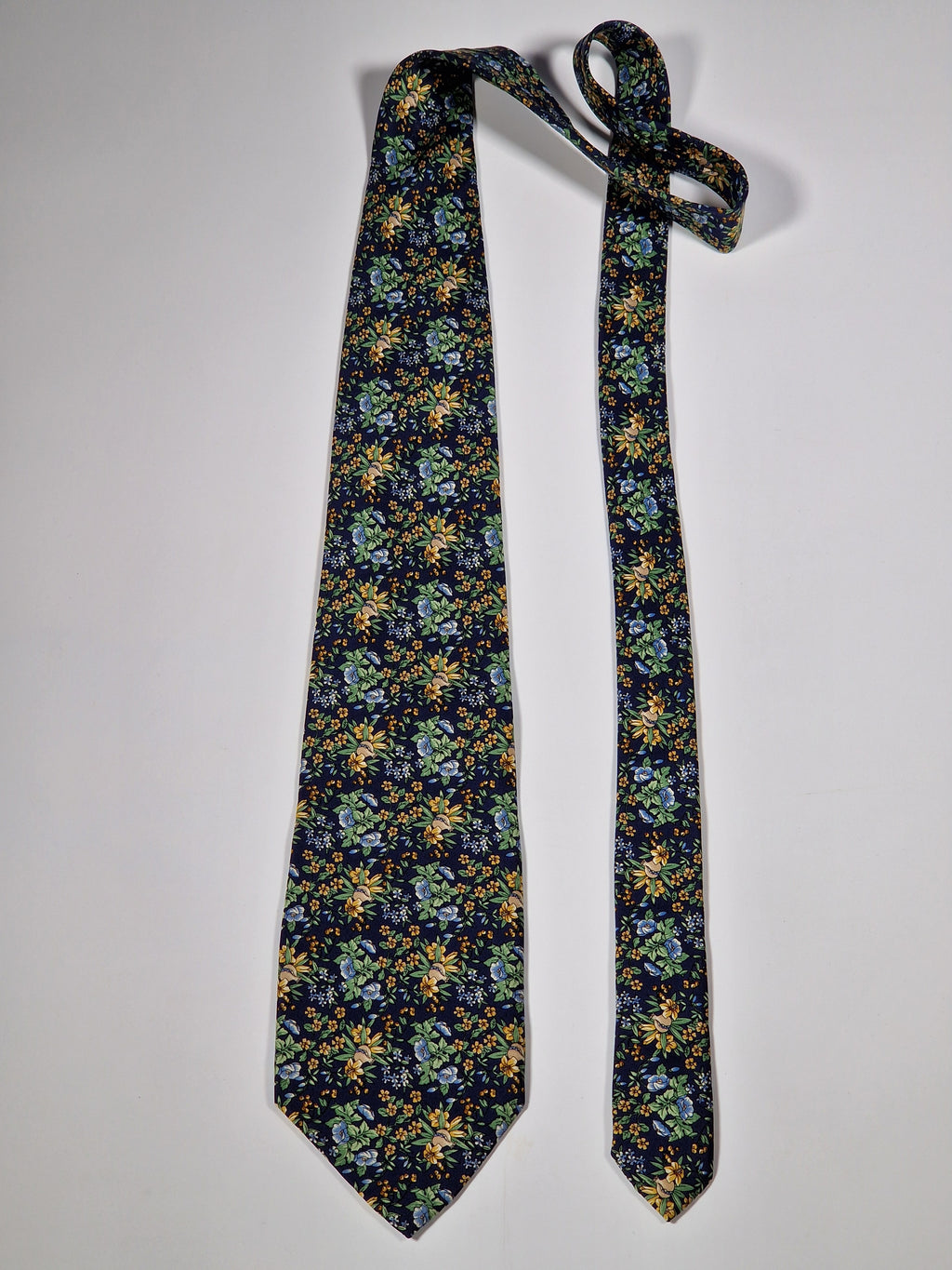 Dior tie