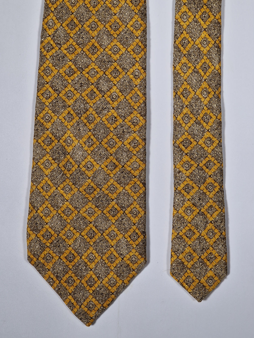 Dior tie