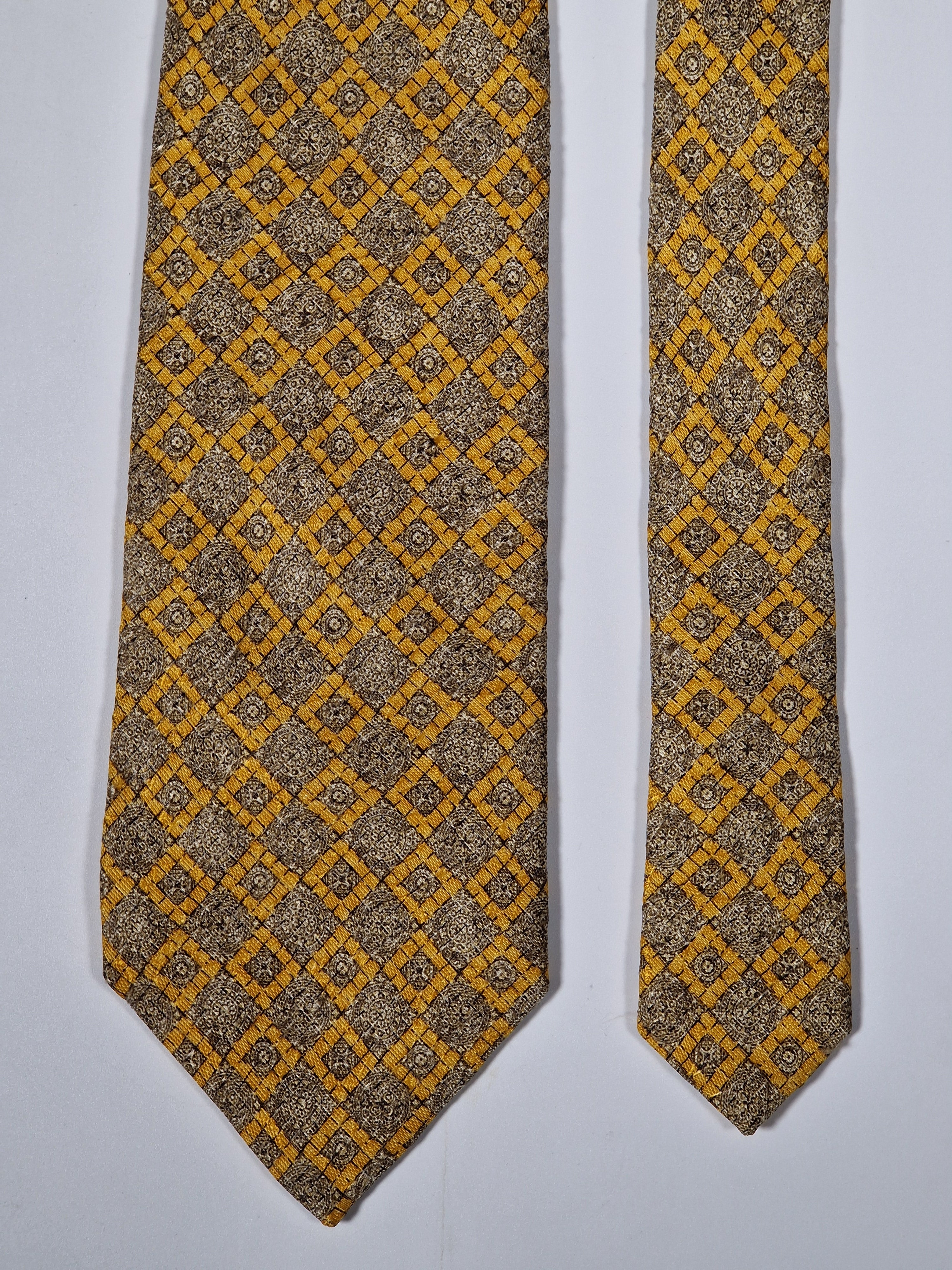 Dior tie