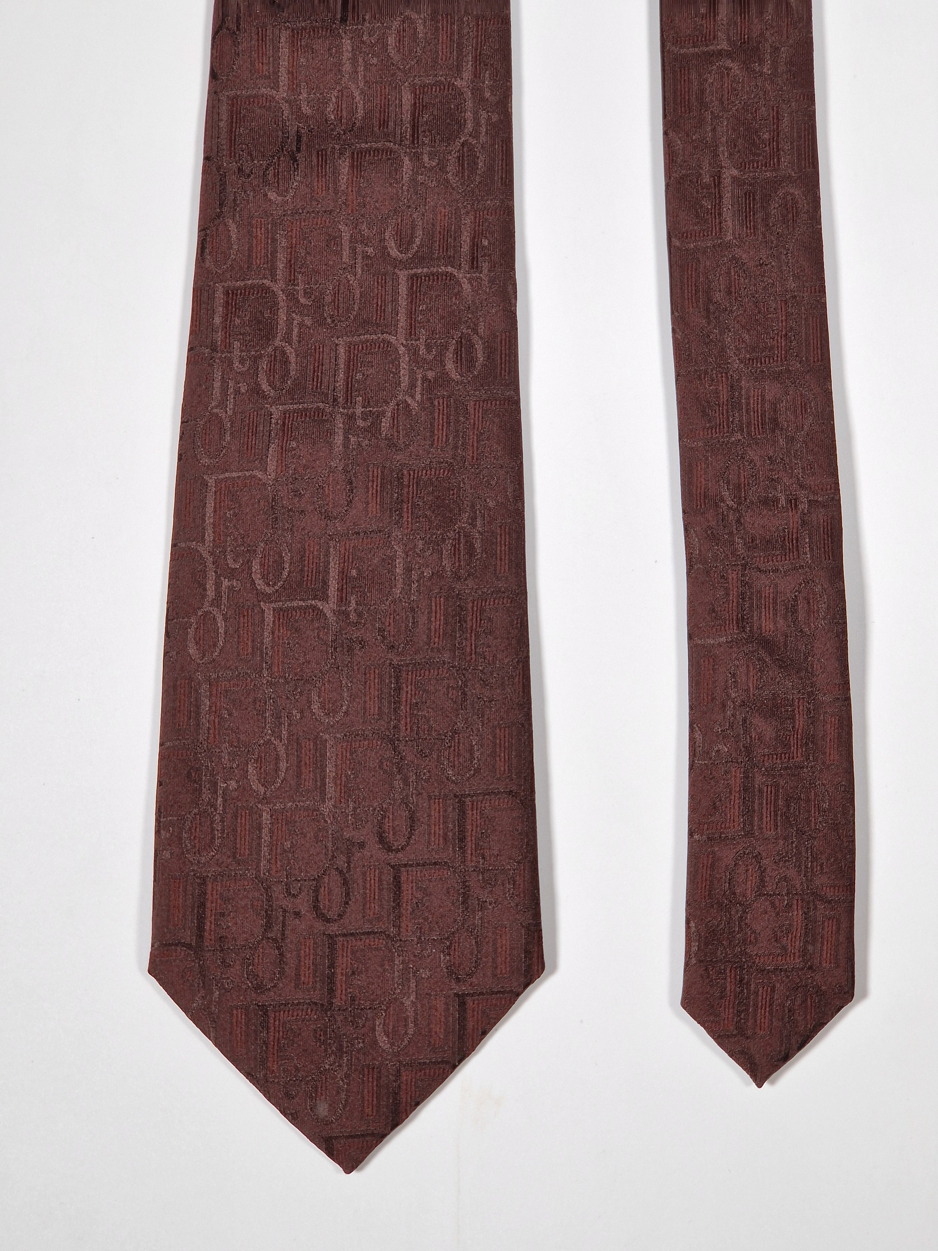 Dior tie