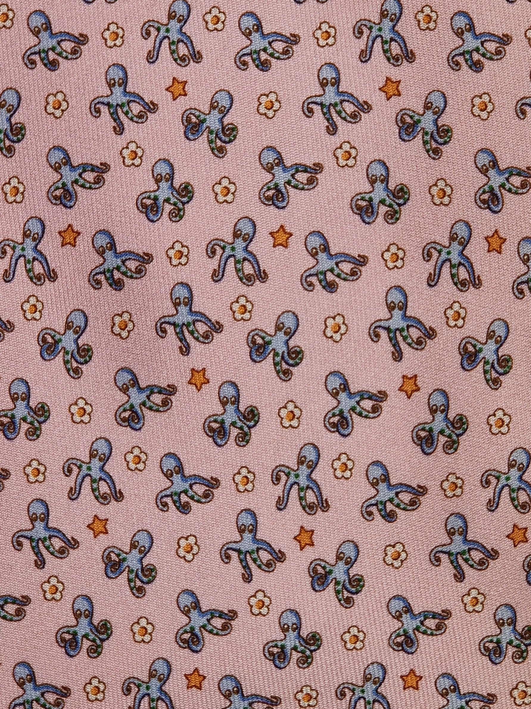 Salvatore Ferragamo tie