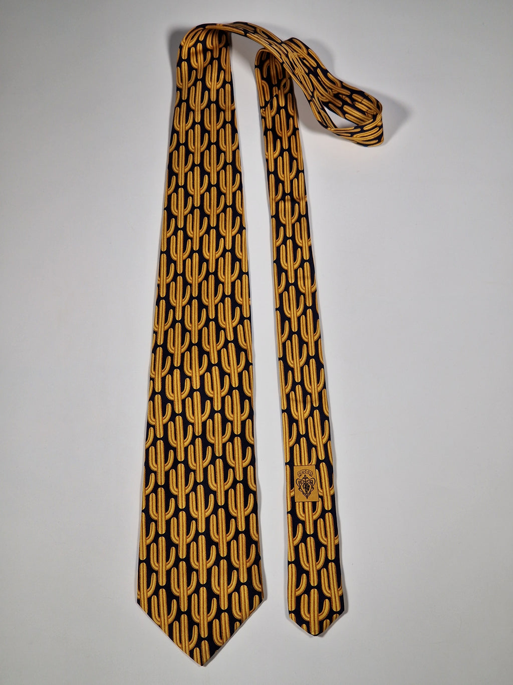 Gucci vintage tie