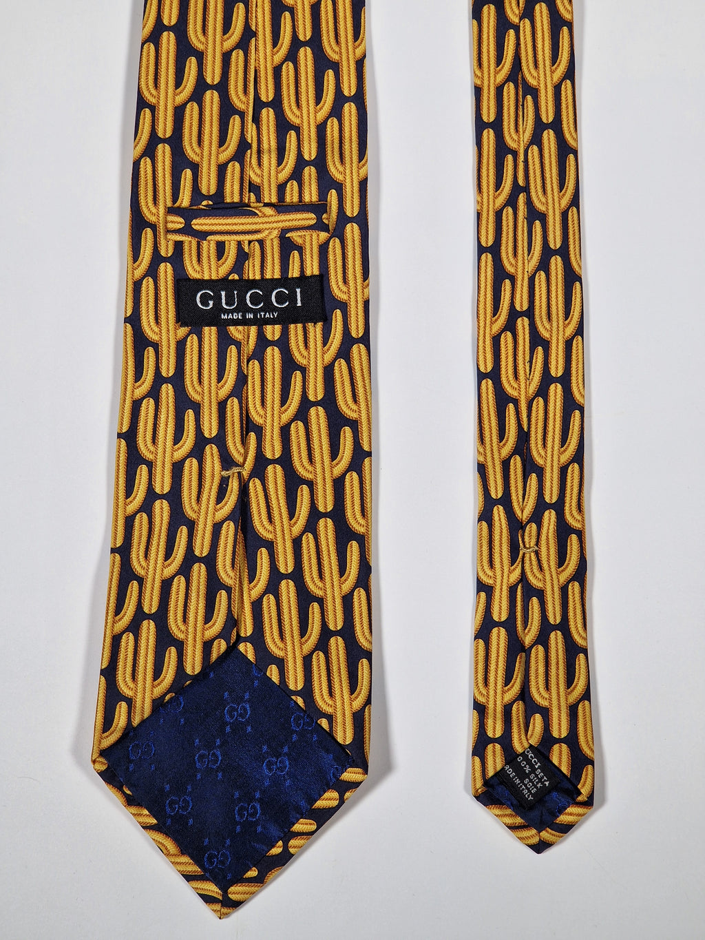 Gucci vintage tie