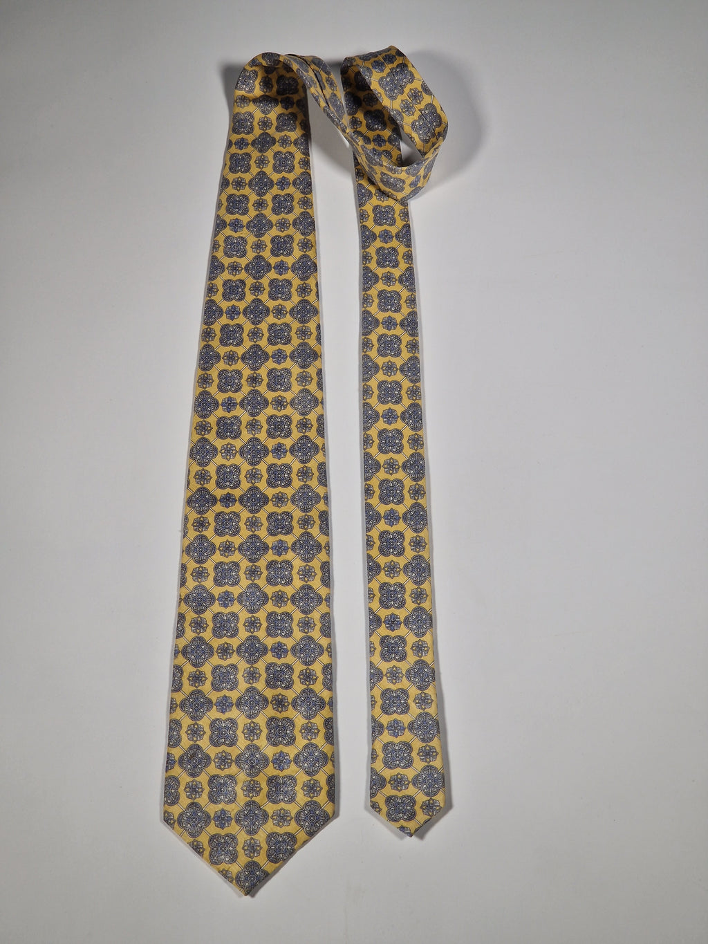 Yves Saint Lauren silk tie