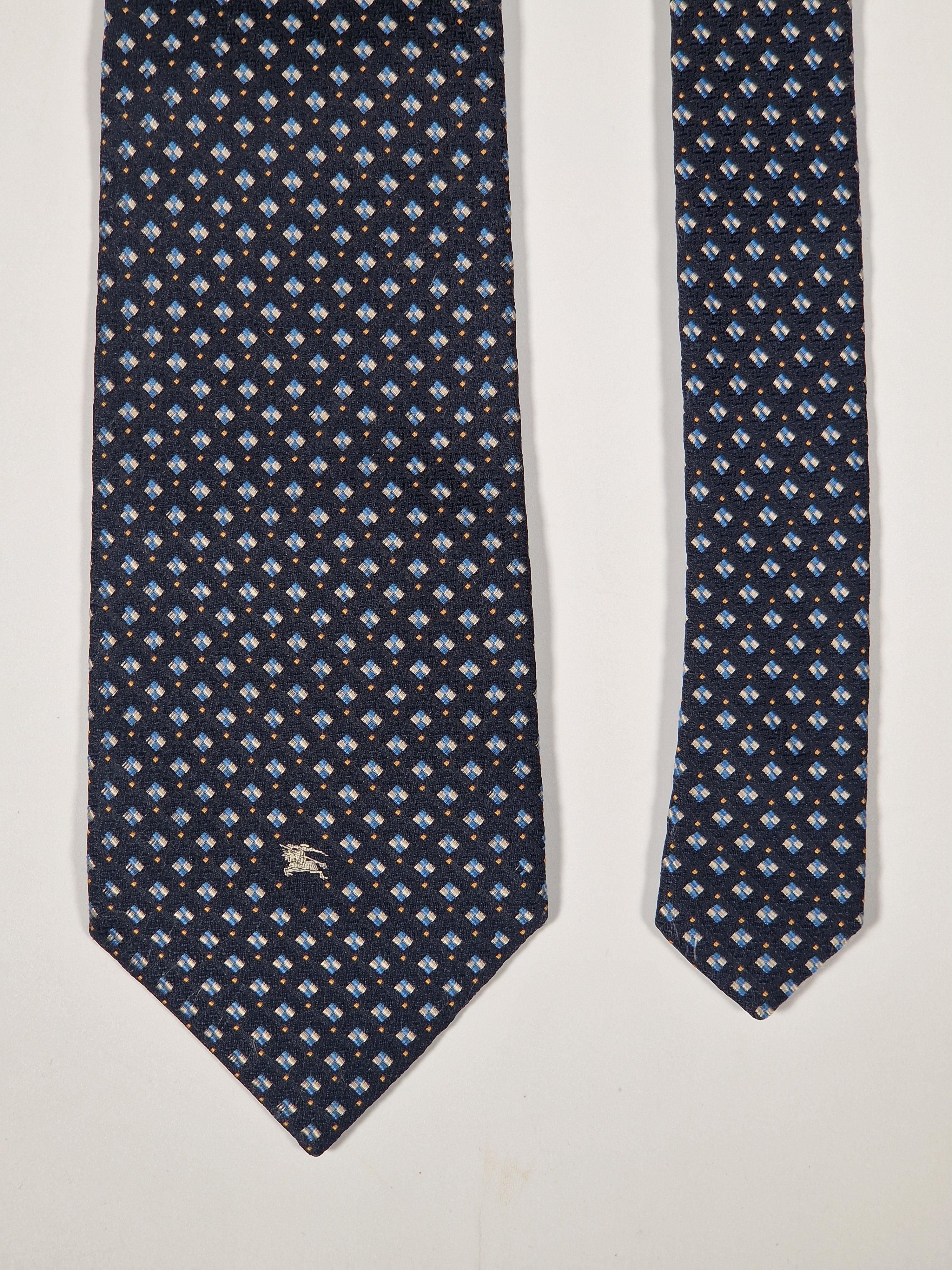 Burberrys silk tie