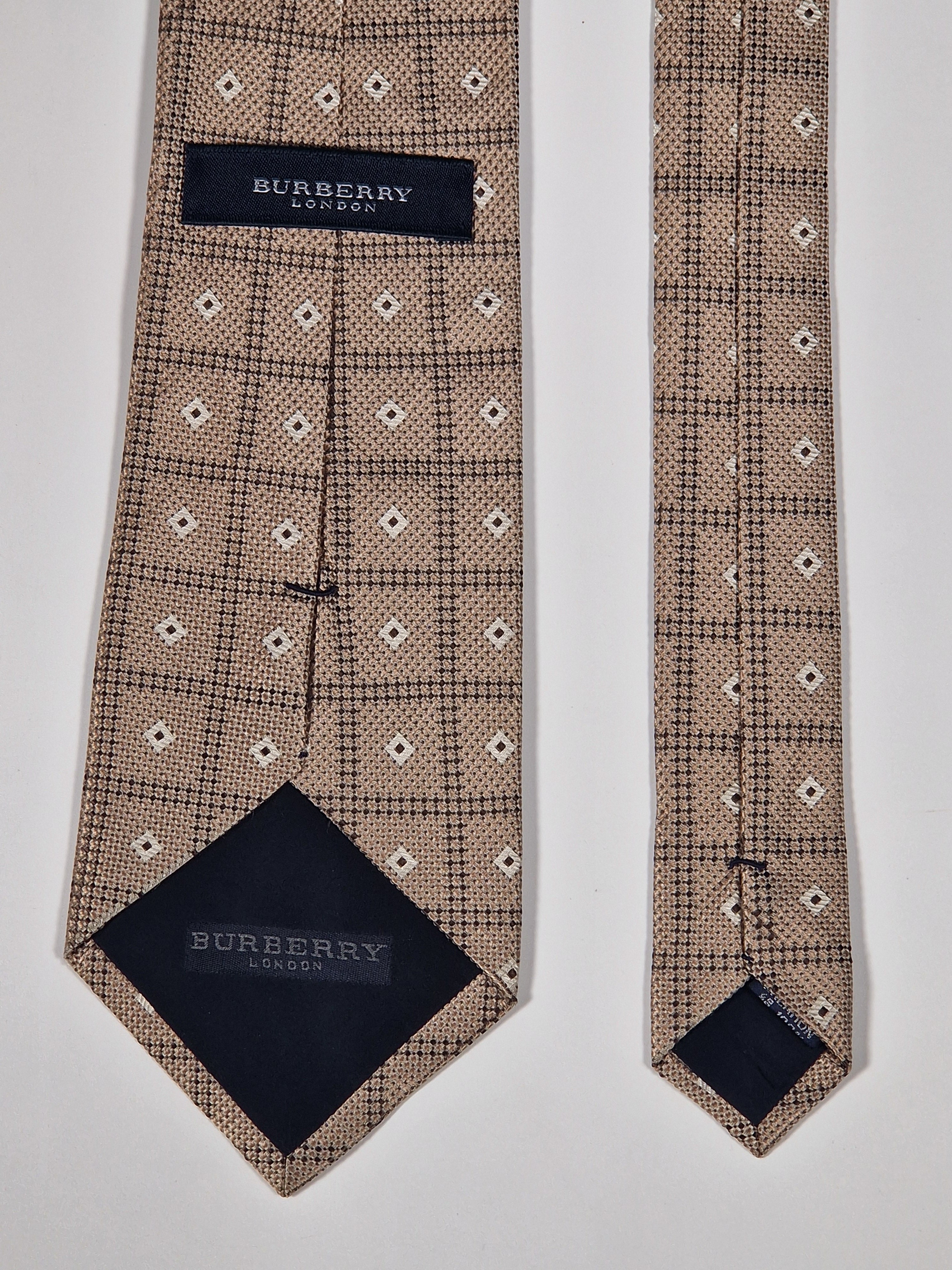Burberry silk tie