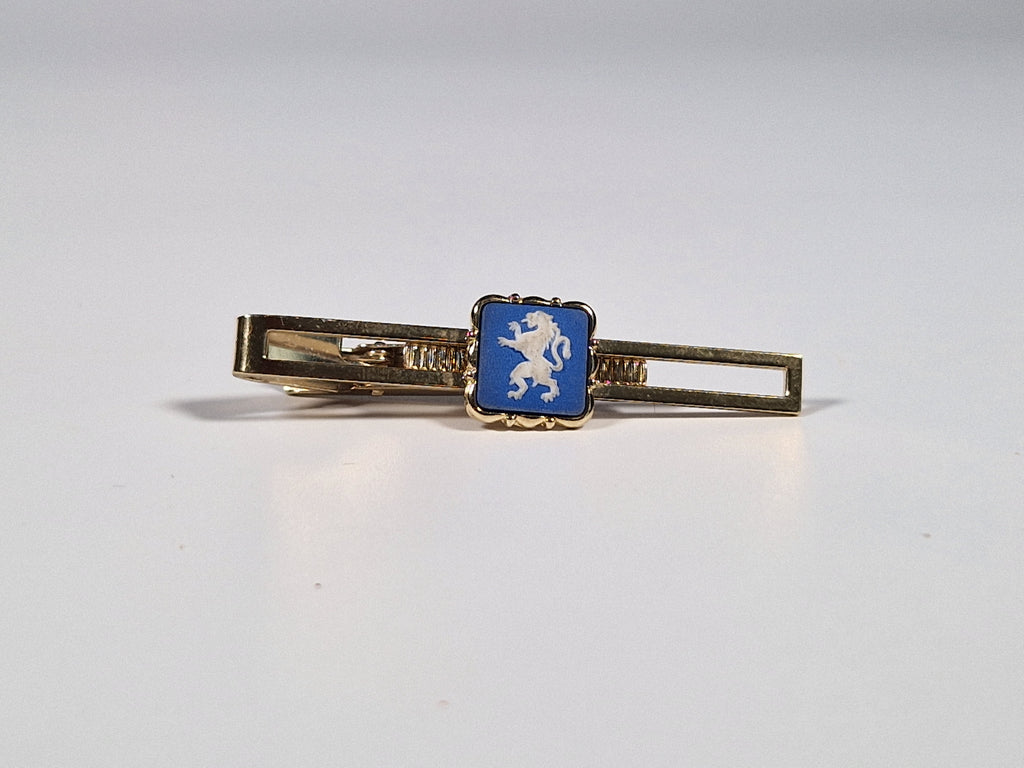 Wedgewood a tie pin