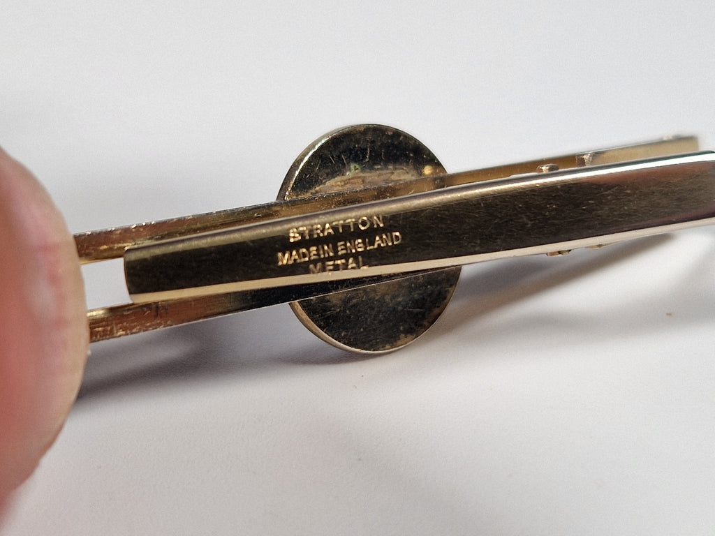 Wedgewood a tie pin