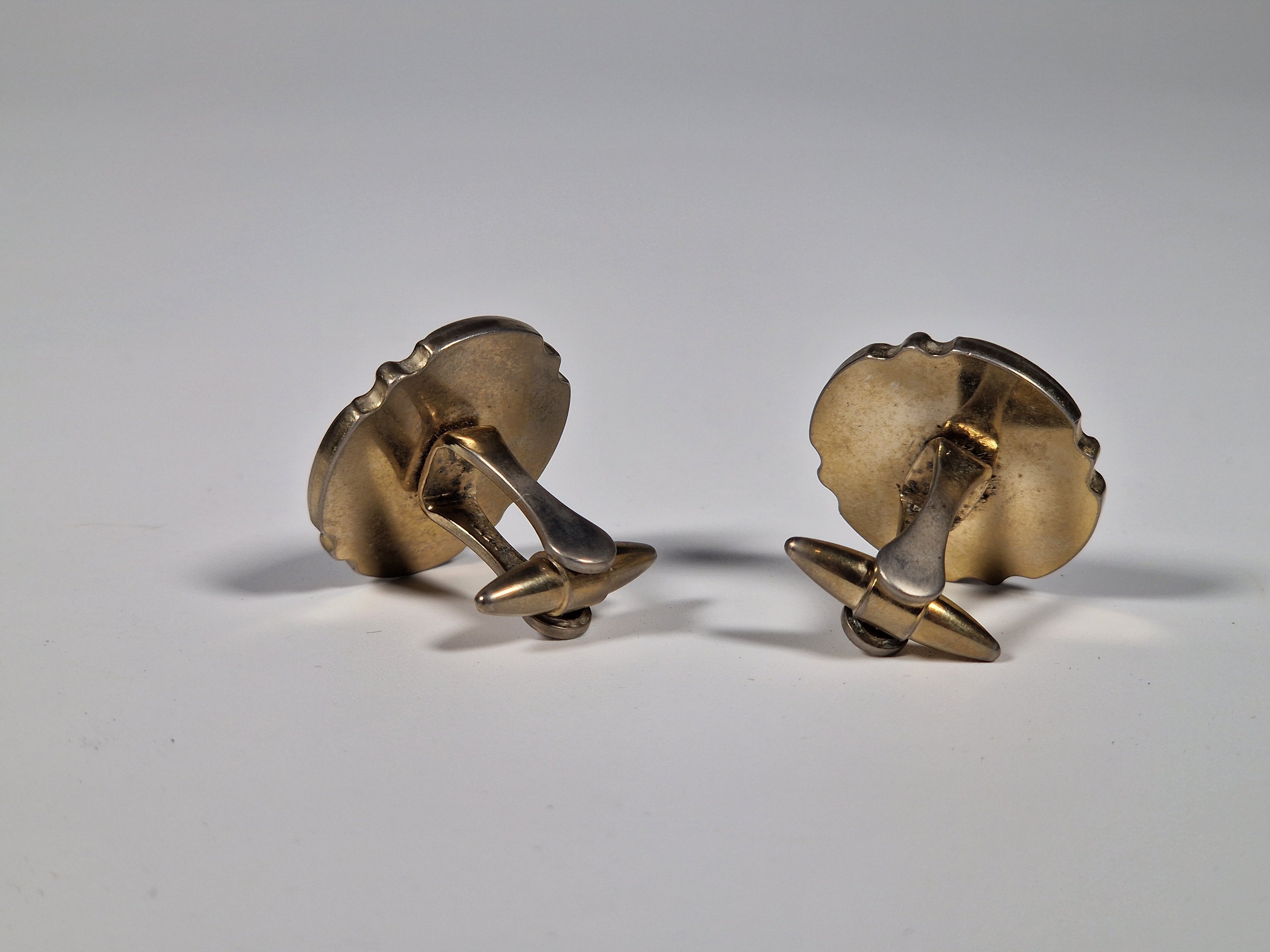 Wedgewood A pair of cufflinks with box