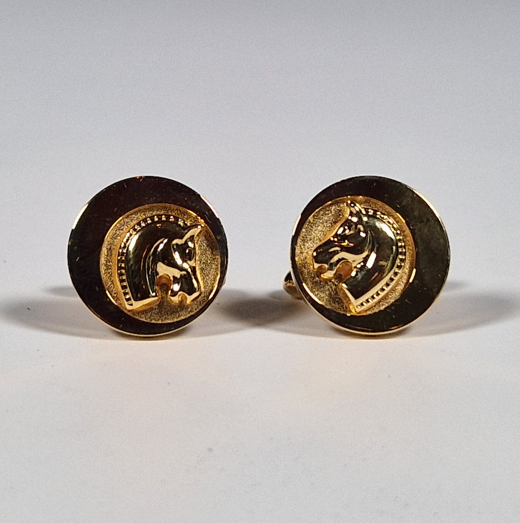 Swank a pair of cufflinks with box