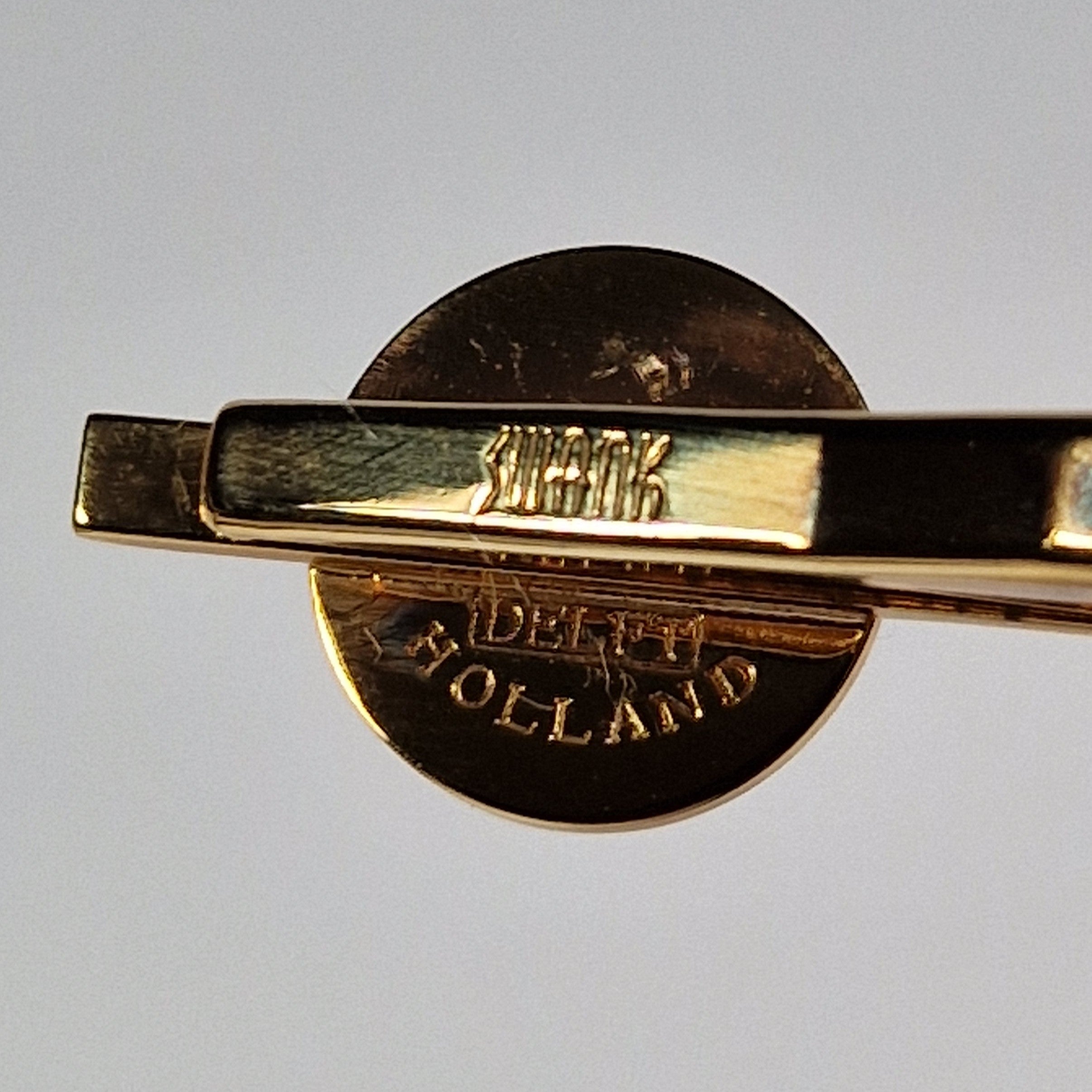 Swank Delft collection a pair of cufflinks and a tie pin with box