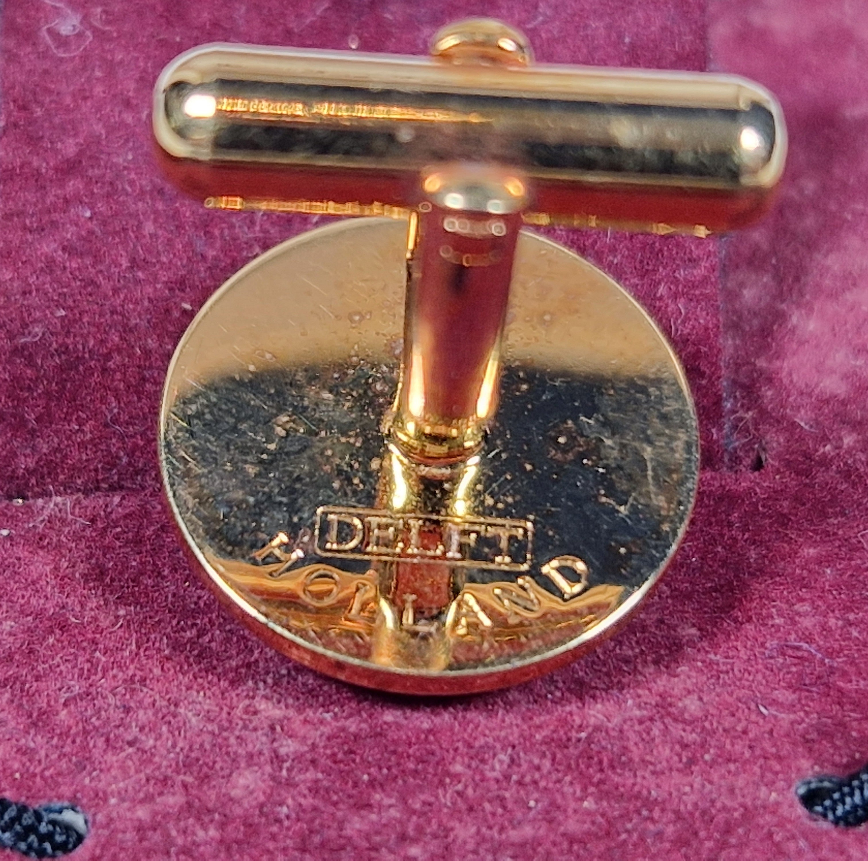 Swank Delft collection a pair of cufflinks with box