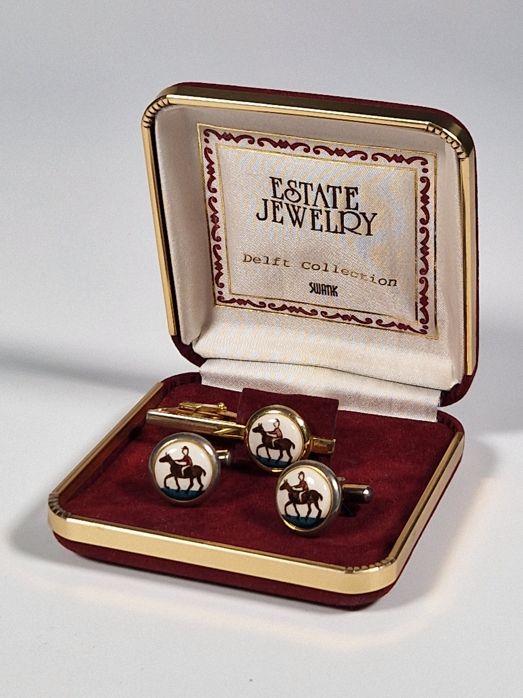 Swank Delft collection a pair of cufflinks and a tie pin with box