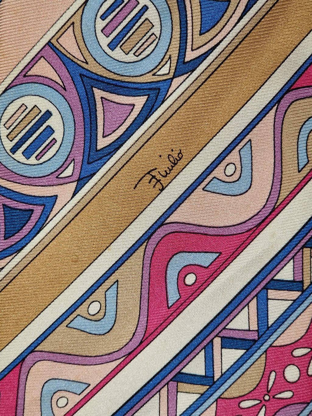 Emilio Pucci silk tie