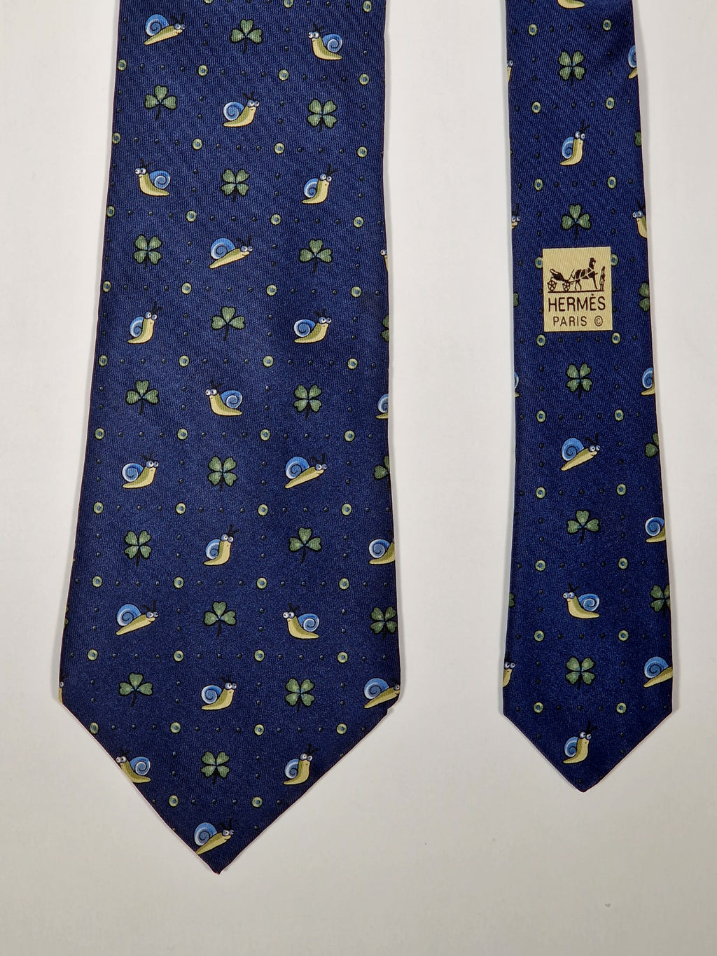 007875 Hermès silk tie blue whimsical snail 7875 UA