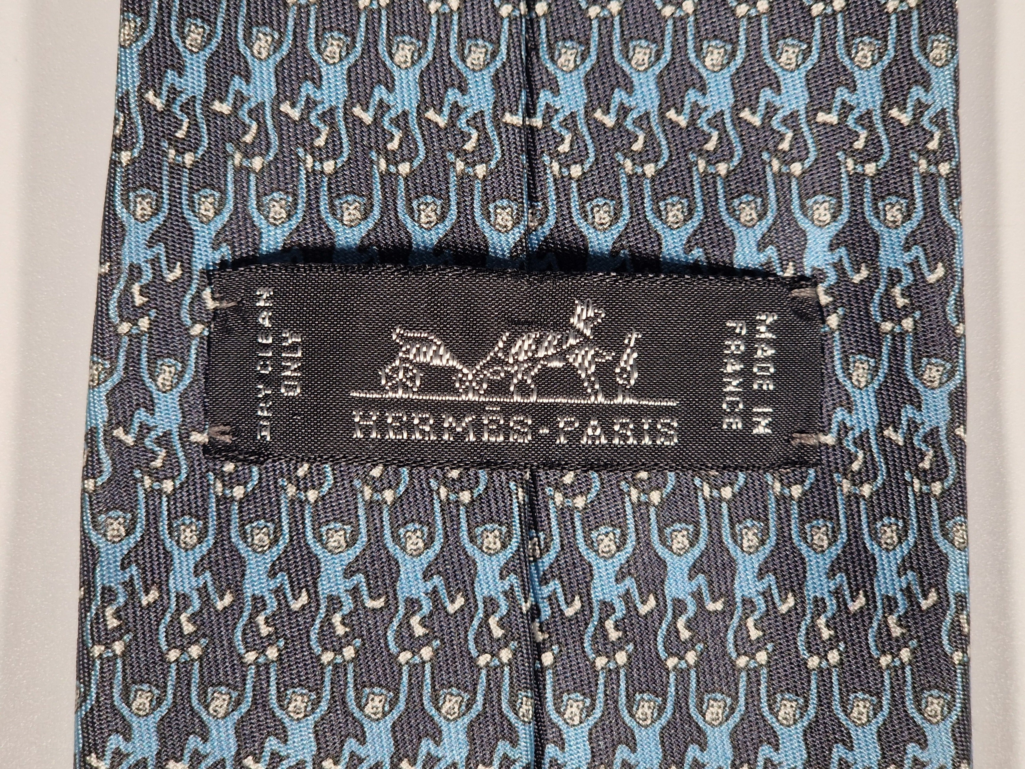 605782 Hermès tie grey monkeys 605782 HA