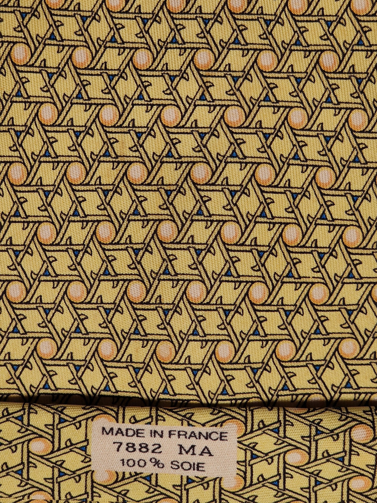 007882 Hermès tie yellow geometrical pattern 7882 MA