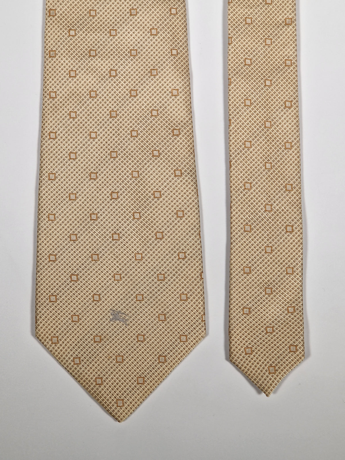 Burberry tie