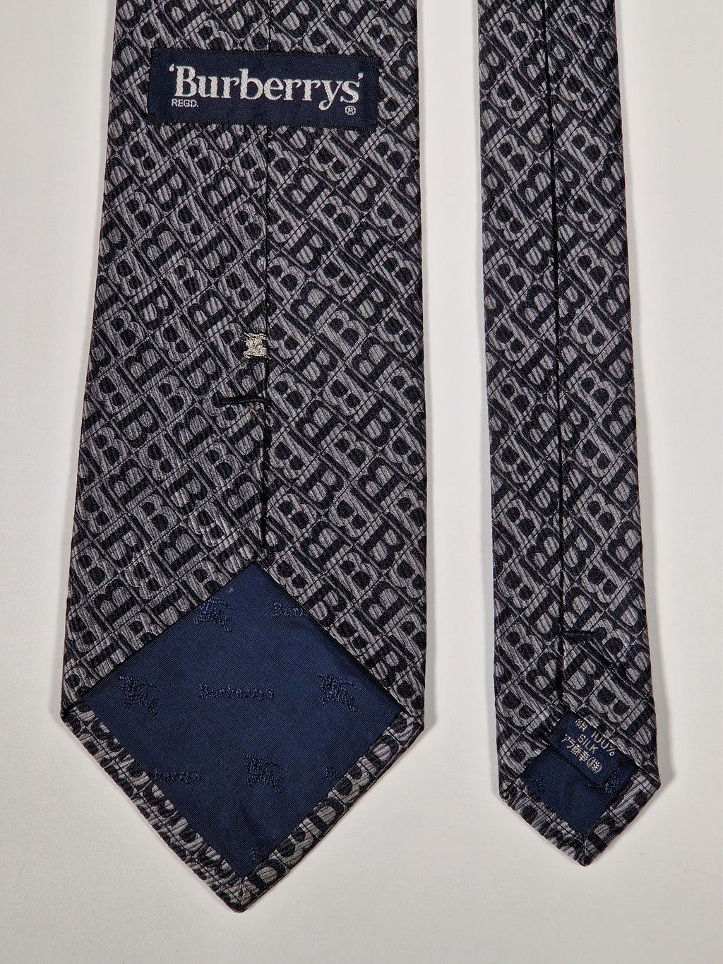 Burberrys Vintage tie