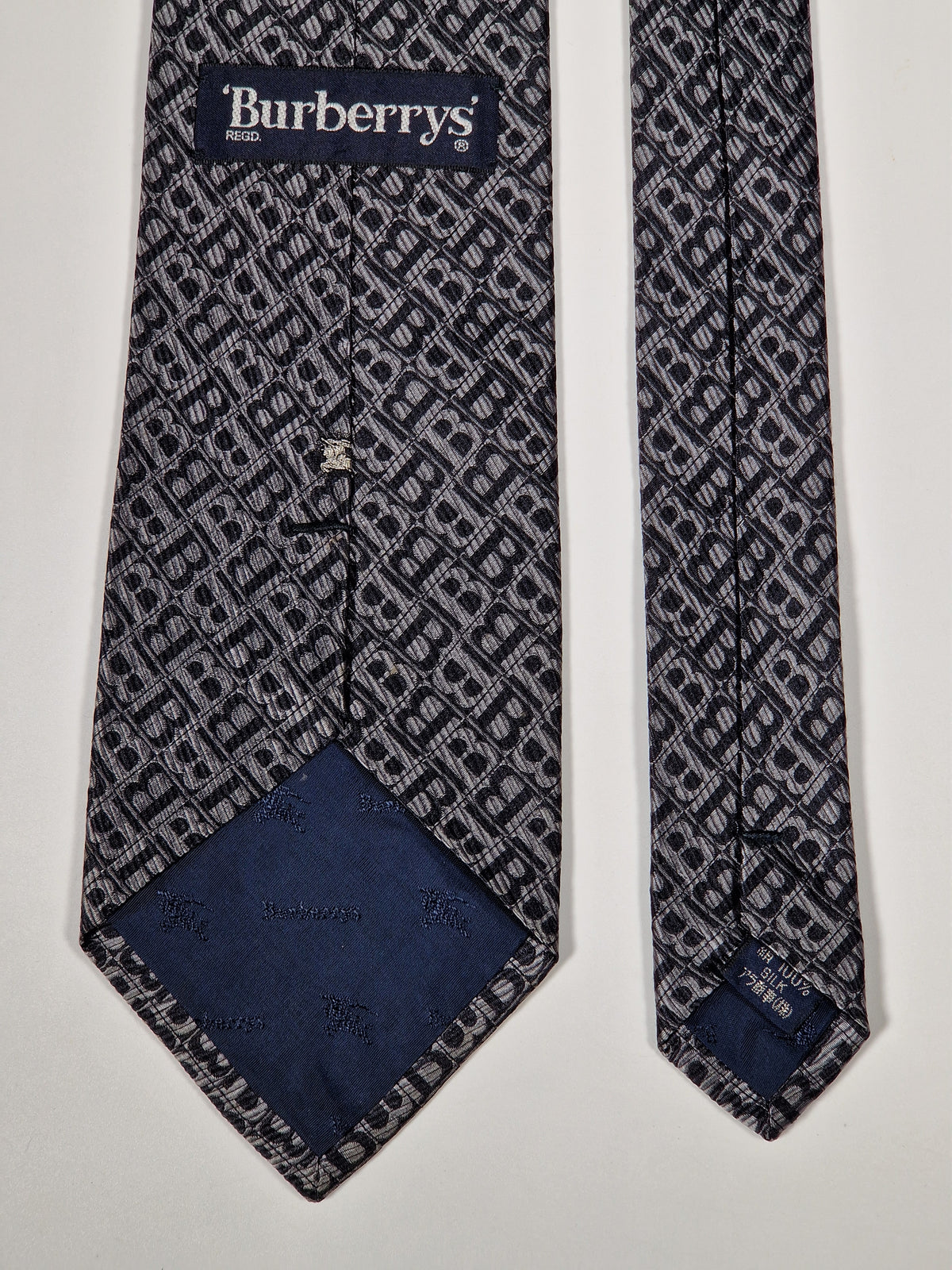 Burberrys Vintage tie
