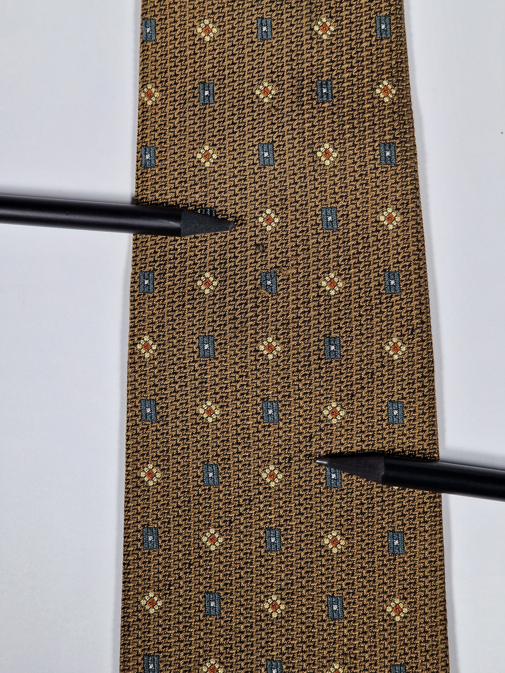 Burberry tie
