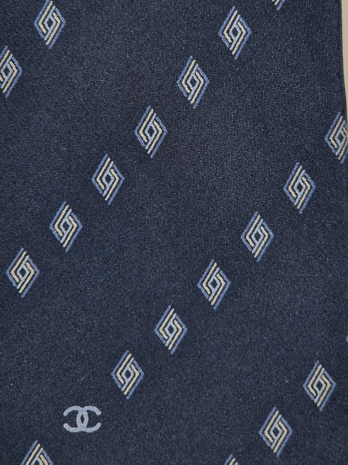 Chanel vintage tie