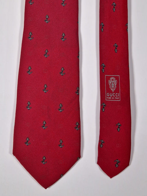 Gucci Vintage silk tie red anchor pattern