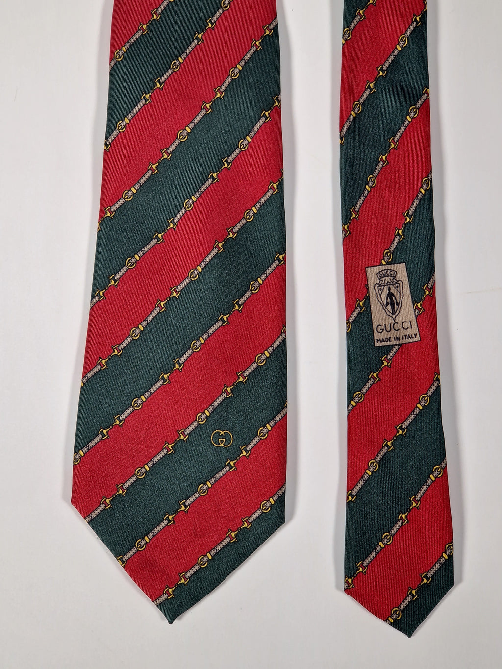 Gucci Vintage silk tie striped red green belt pattern