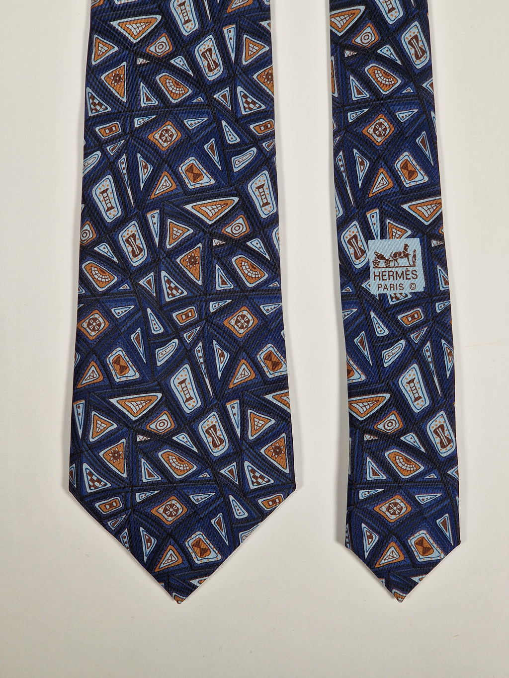 Hermés silk tie blue abstract print pattern 7657 TA with Box