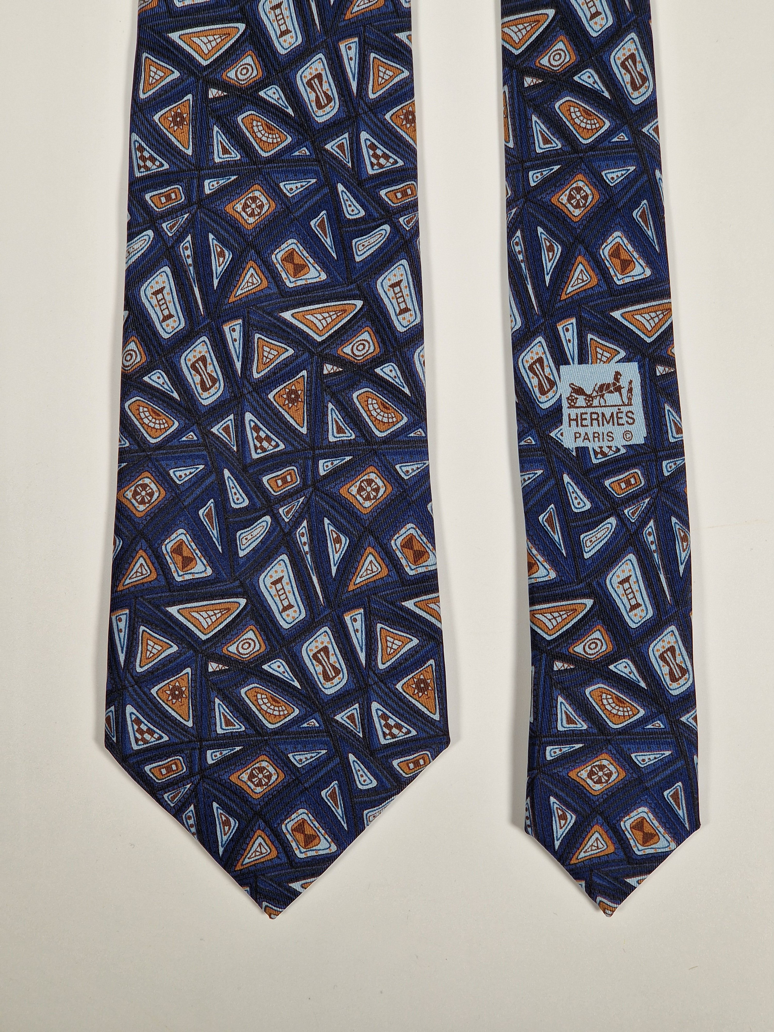 Hermés silk tie blue abstract print pattern 7657 TA with Box