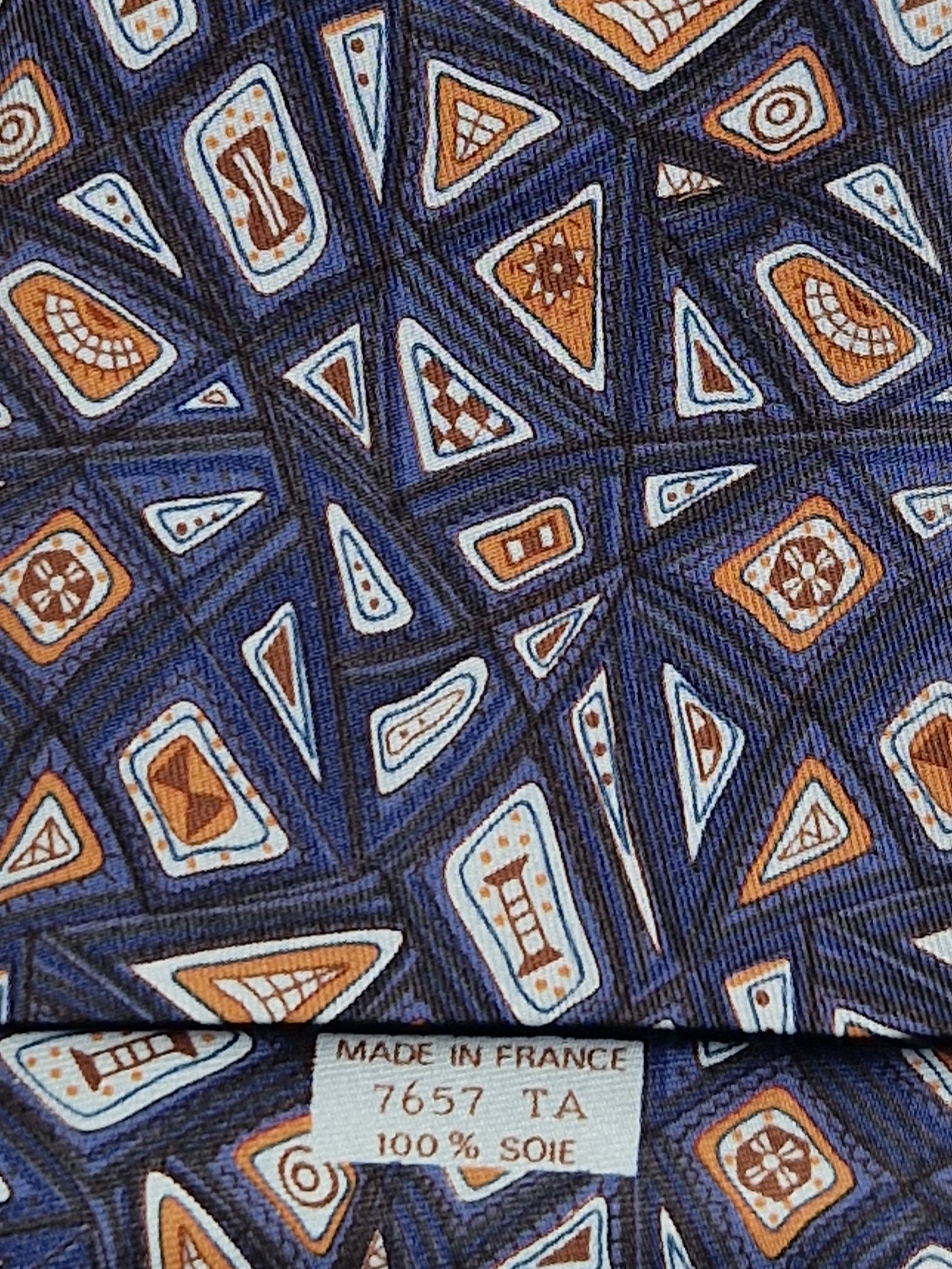Hermés silk tie blue abstract print pattern 7657 TA with Box
