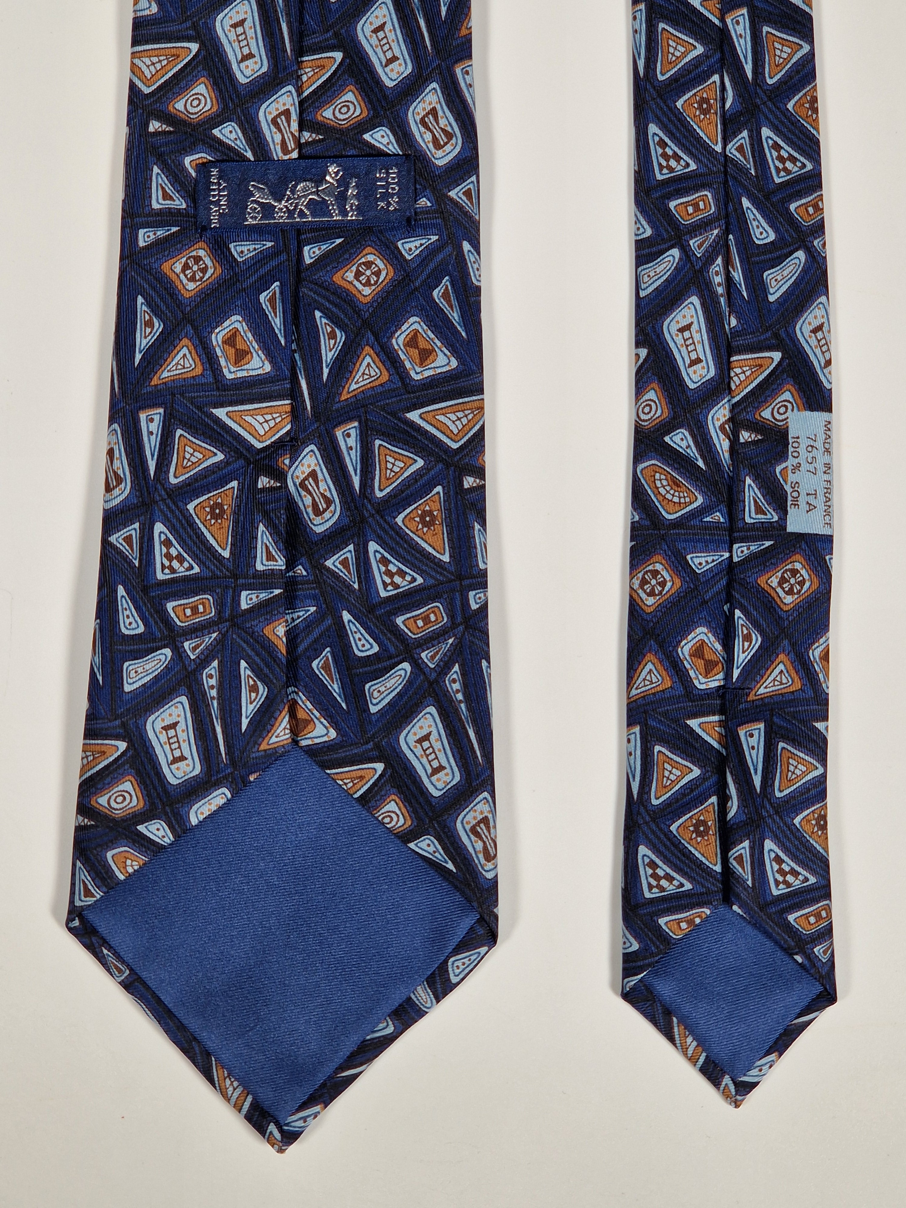 Hermés silk tie blue abstract print pattern 7657 TA with Box