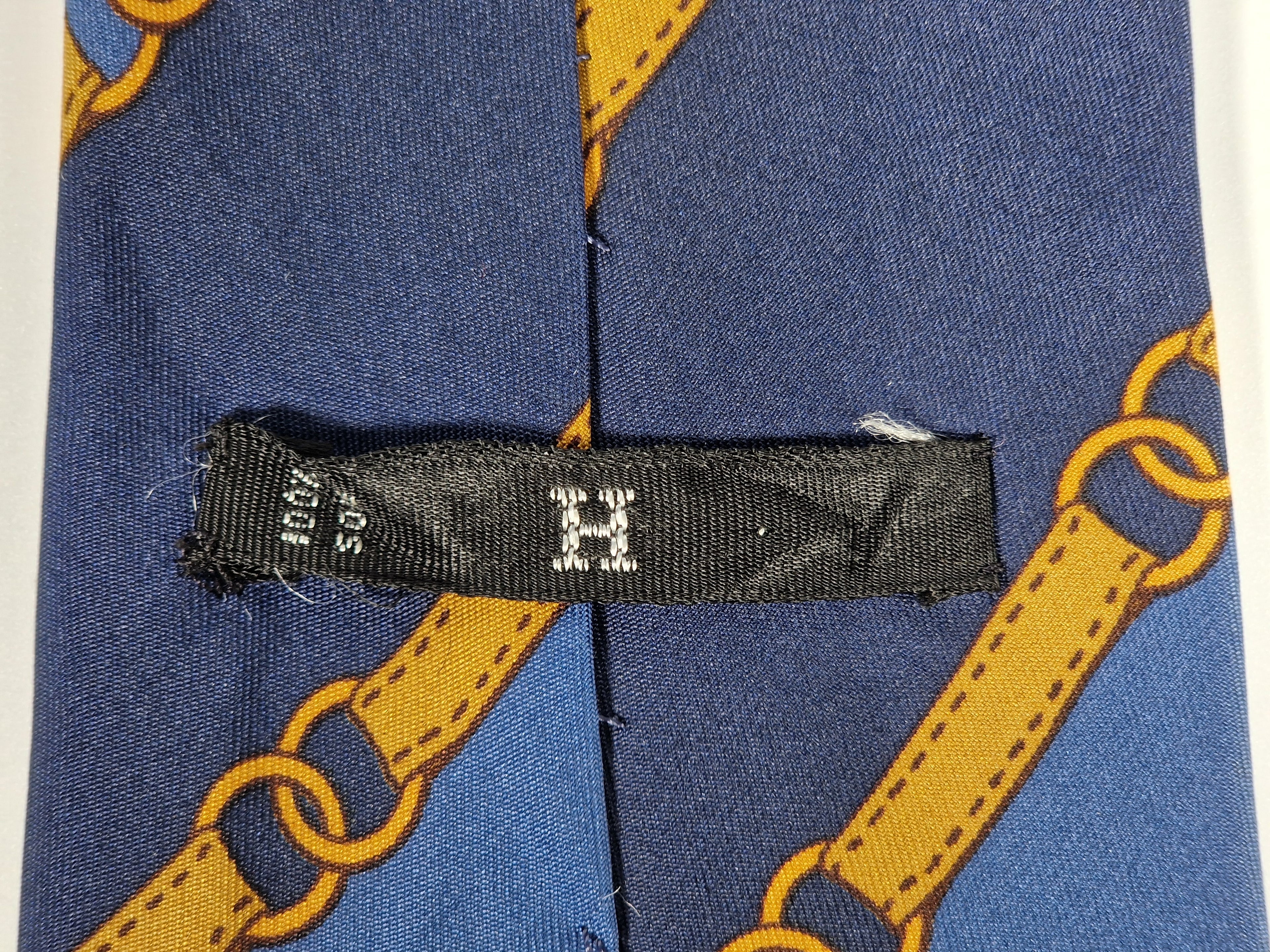 Hermés 152 TA Tie, Hermés wide vintage tie.