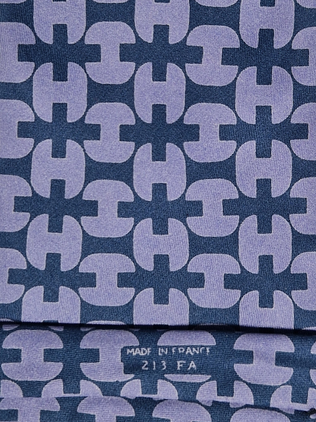 Hermés wide vintage silk tie H pattern 213 FA