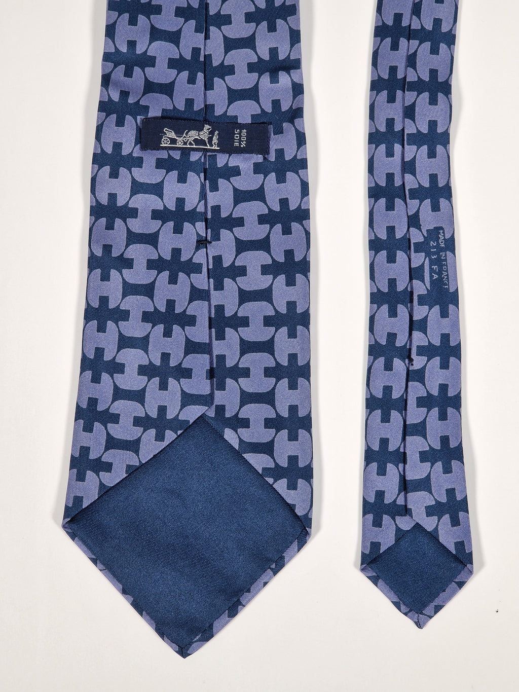 Hermés wide vintage silk tie H pattern 213 FA
