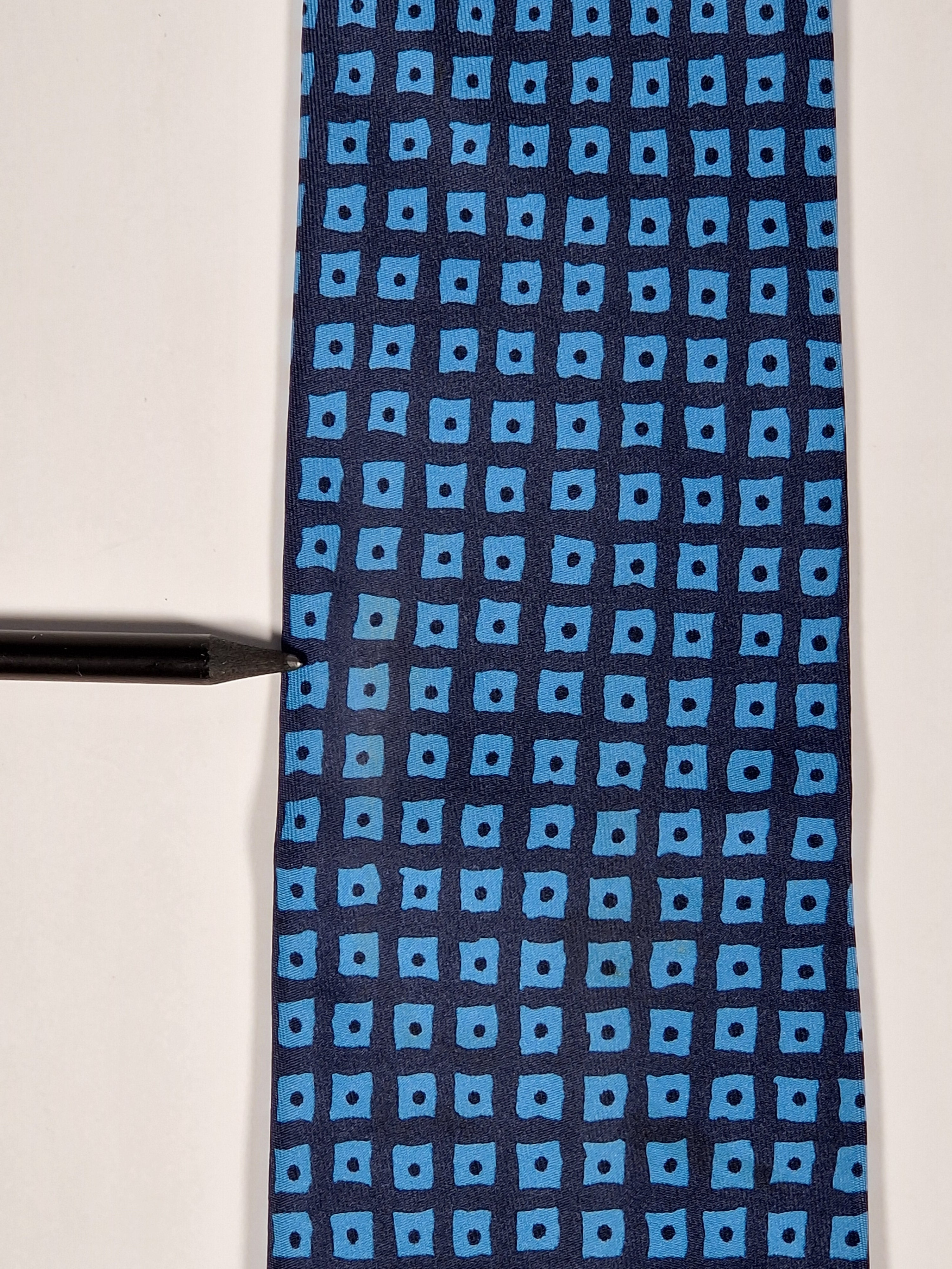 Hermés 31 UA tie