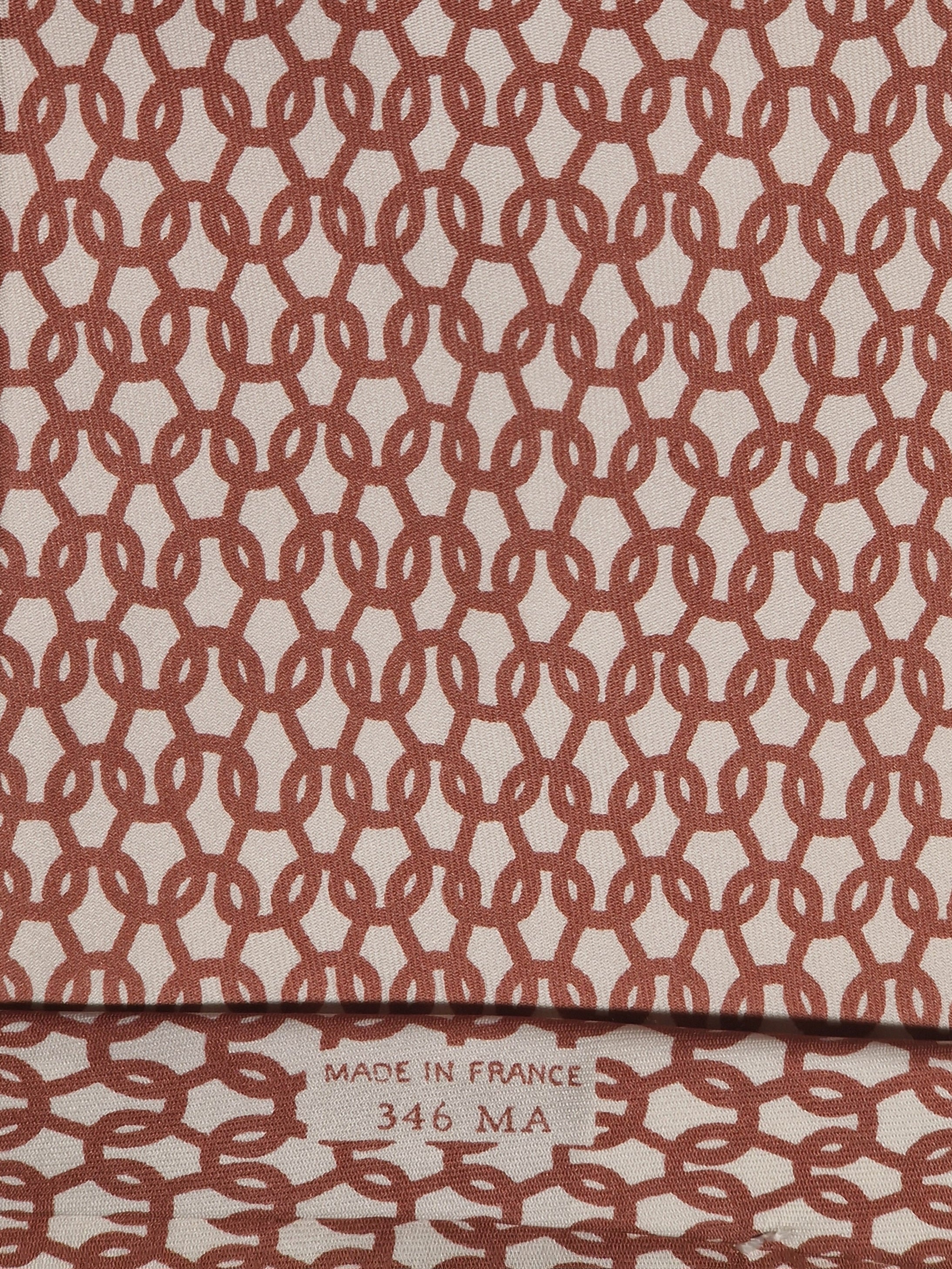 000346 Hermès silk tie pink geometrical pattern 346 MA