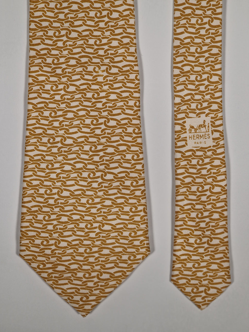 Hermés 380 EA Tie, Hermés wide vintage tie