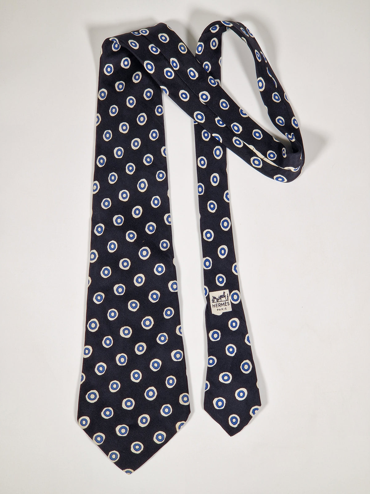 000391 Hermès tie black spotted 391 PA