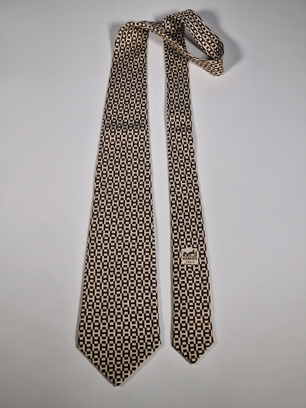 Vintage Hermès silk tie brown white H pattern 417 EA