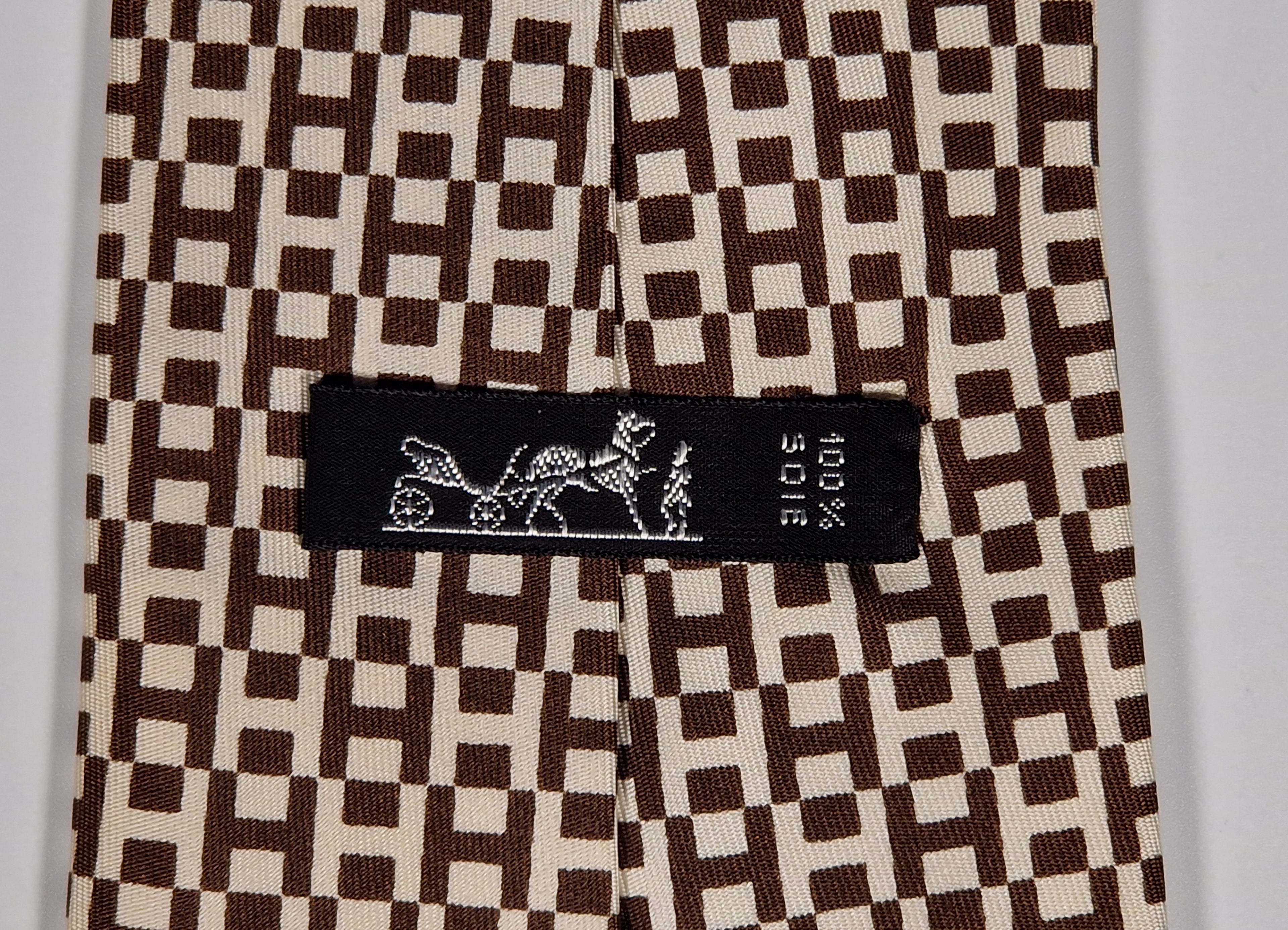 Vintage Hermès silk tie brown white H pattern 417 EA