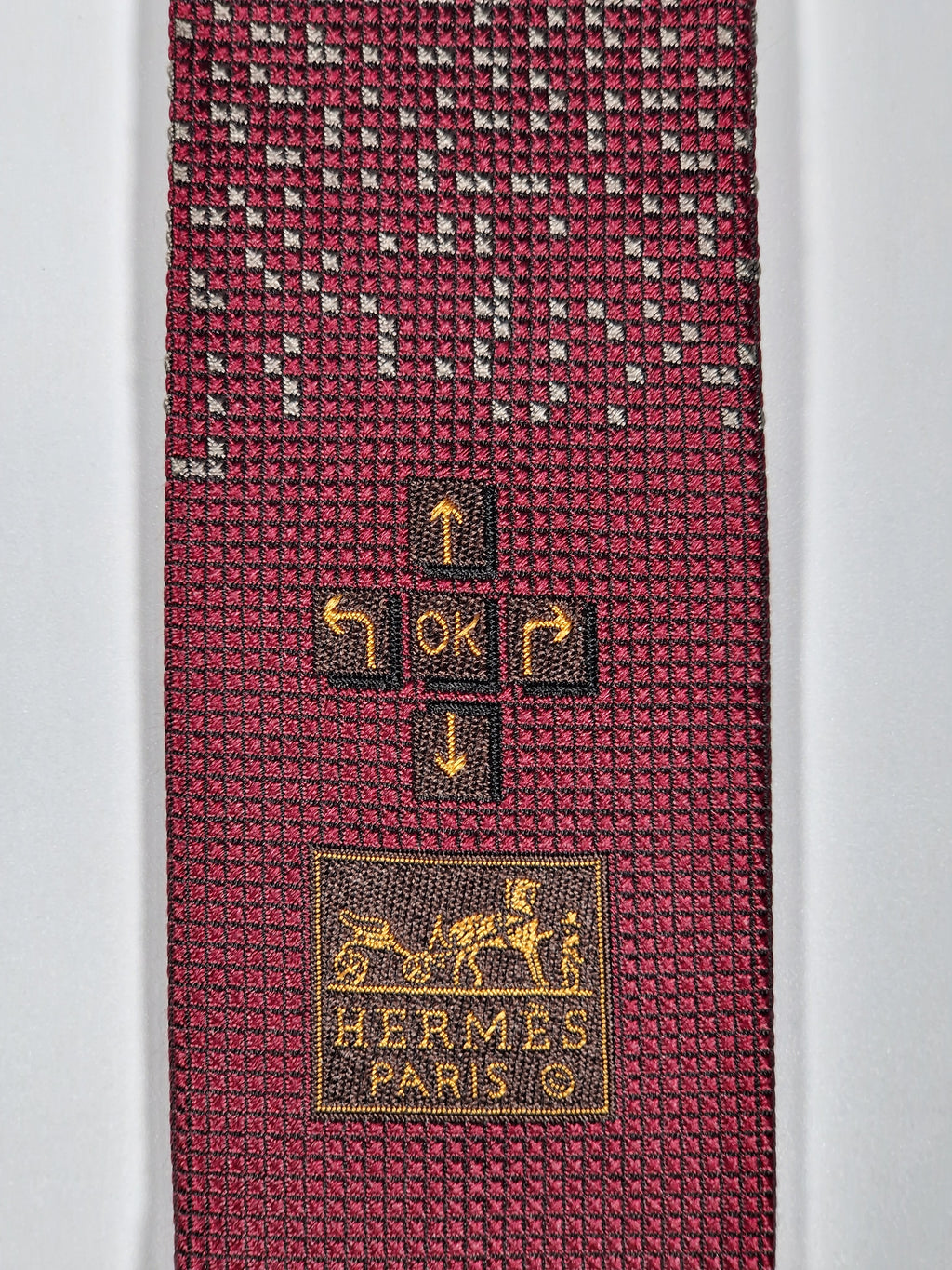 428945 Hermès silk tie burgundy Tetris pattern 428945 T