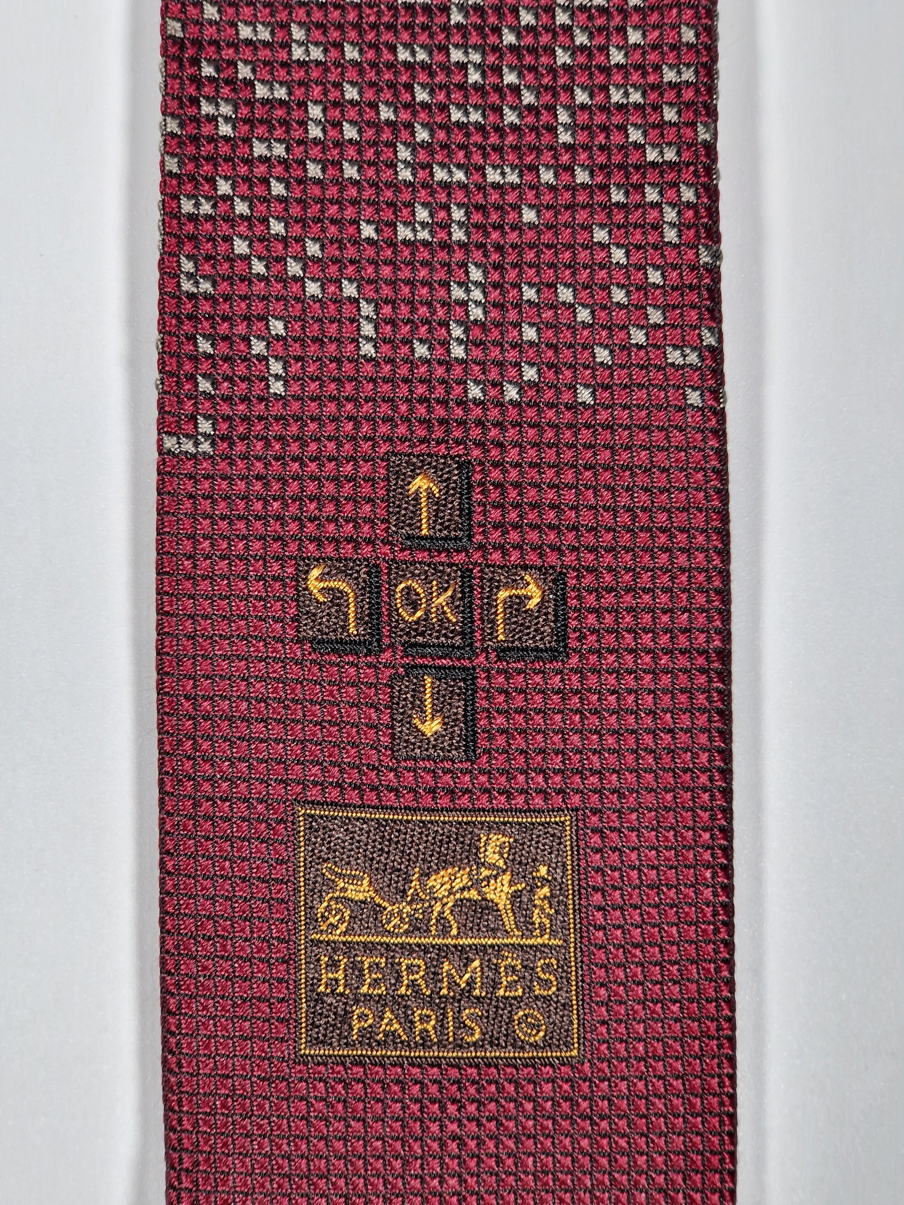 428945 Hermès silk tie burgundy Tetris pattern 428945 T