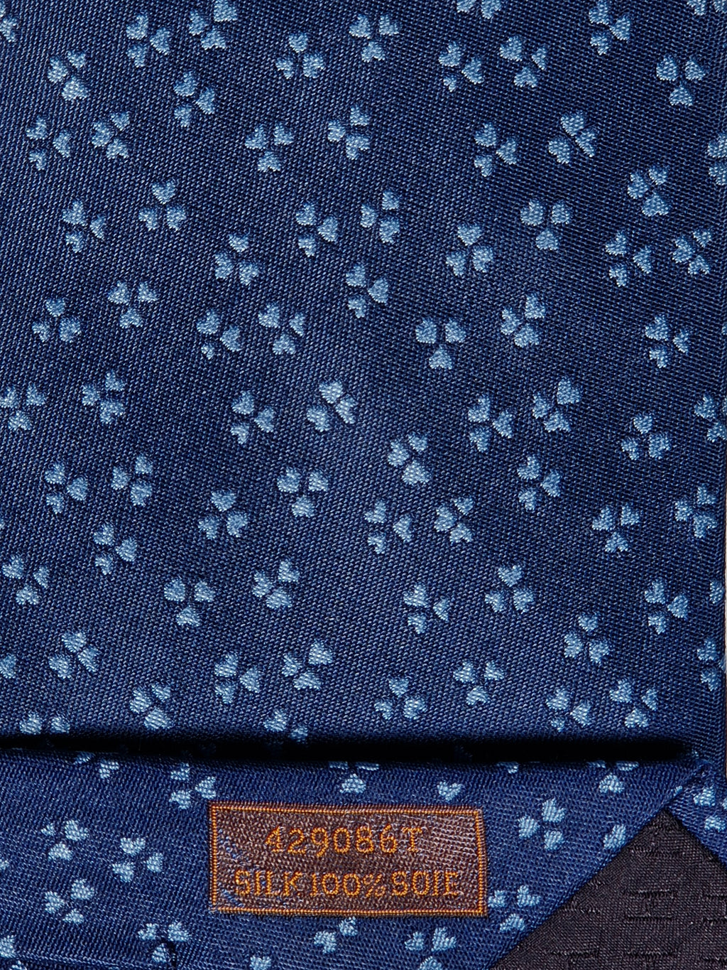 Hermès silk tie blue heart pattern 429086 T
