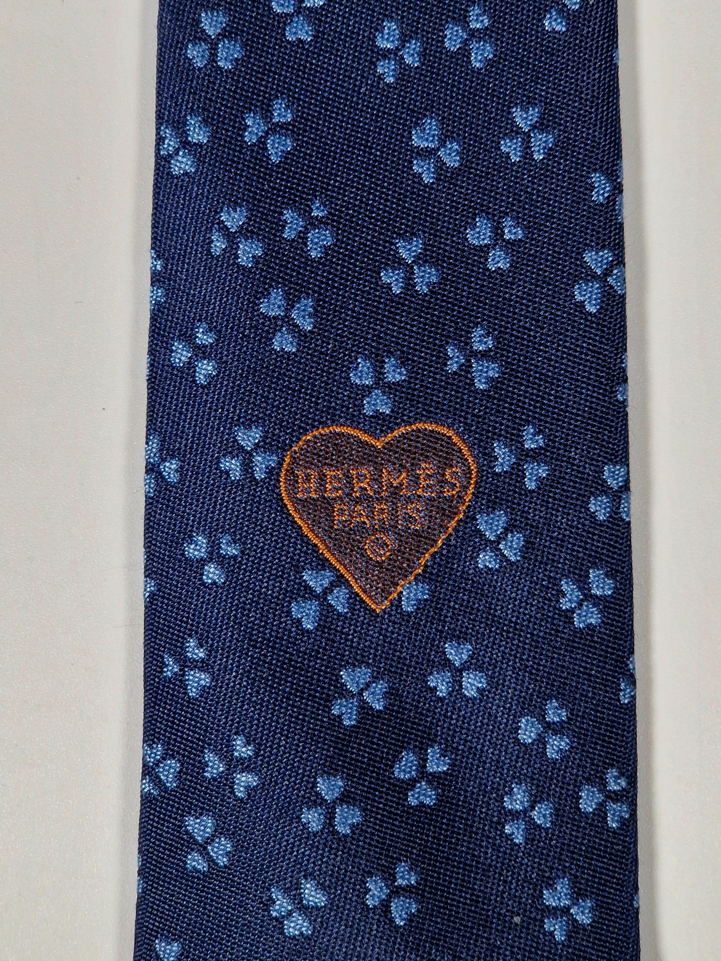 Hermès silk tie blue heart pattern 429086 T