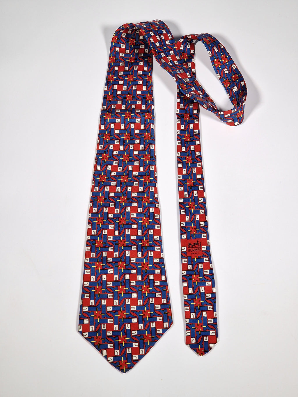 000454 Hermès silk tie red whimsical boots 454 HA