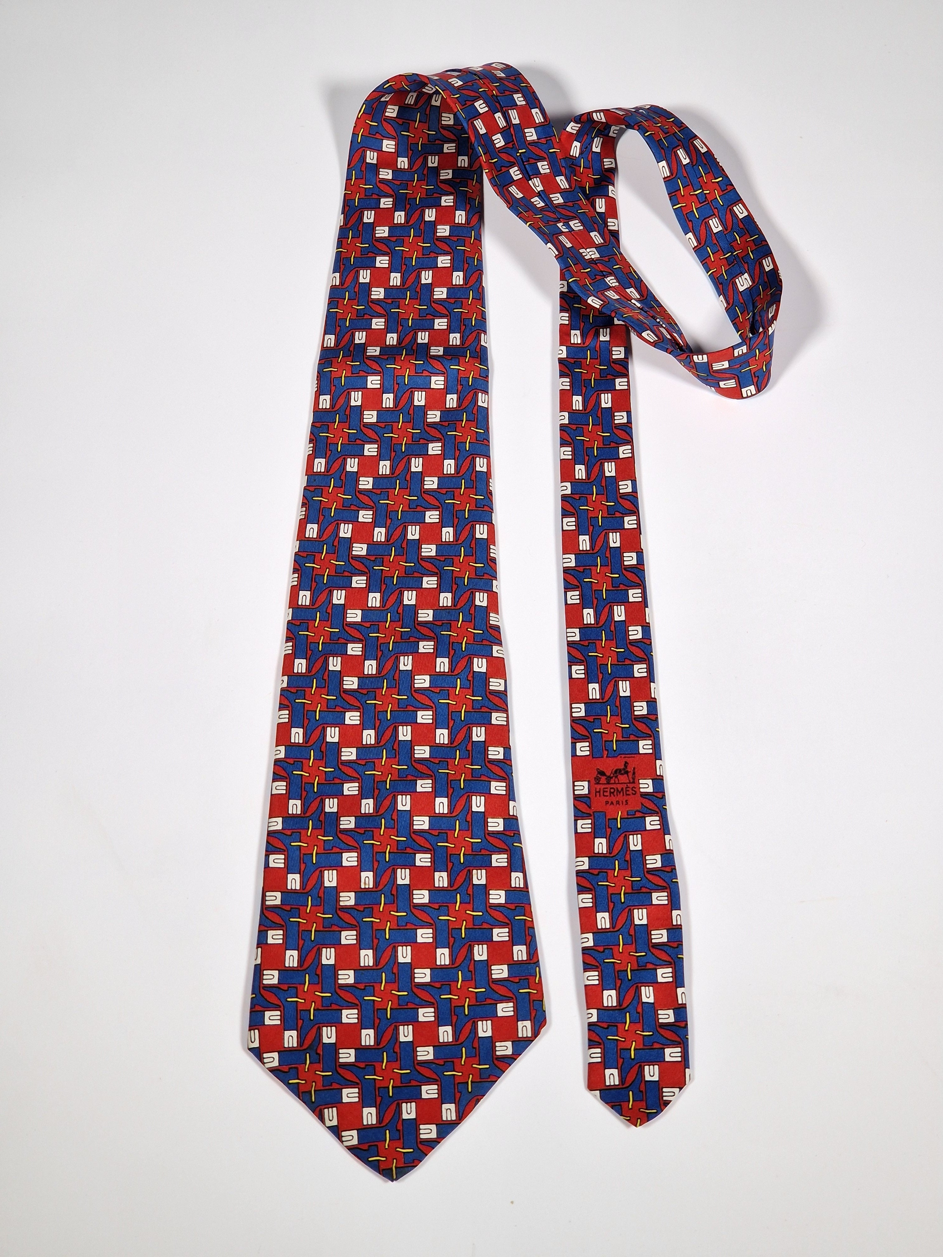 000454 Hermès silk tie red whimsical boots 454 HA