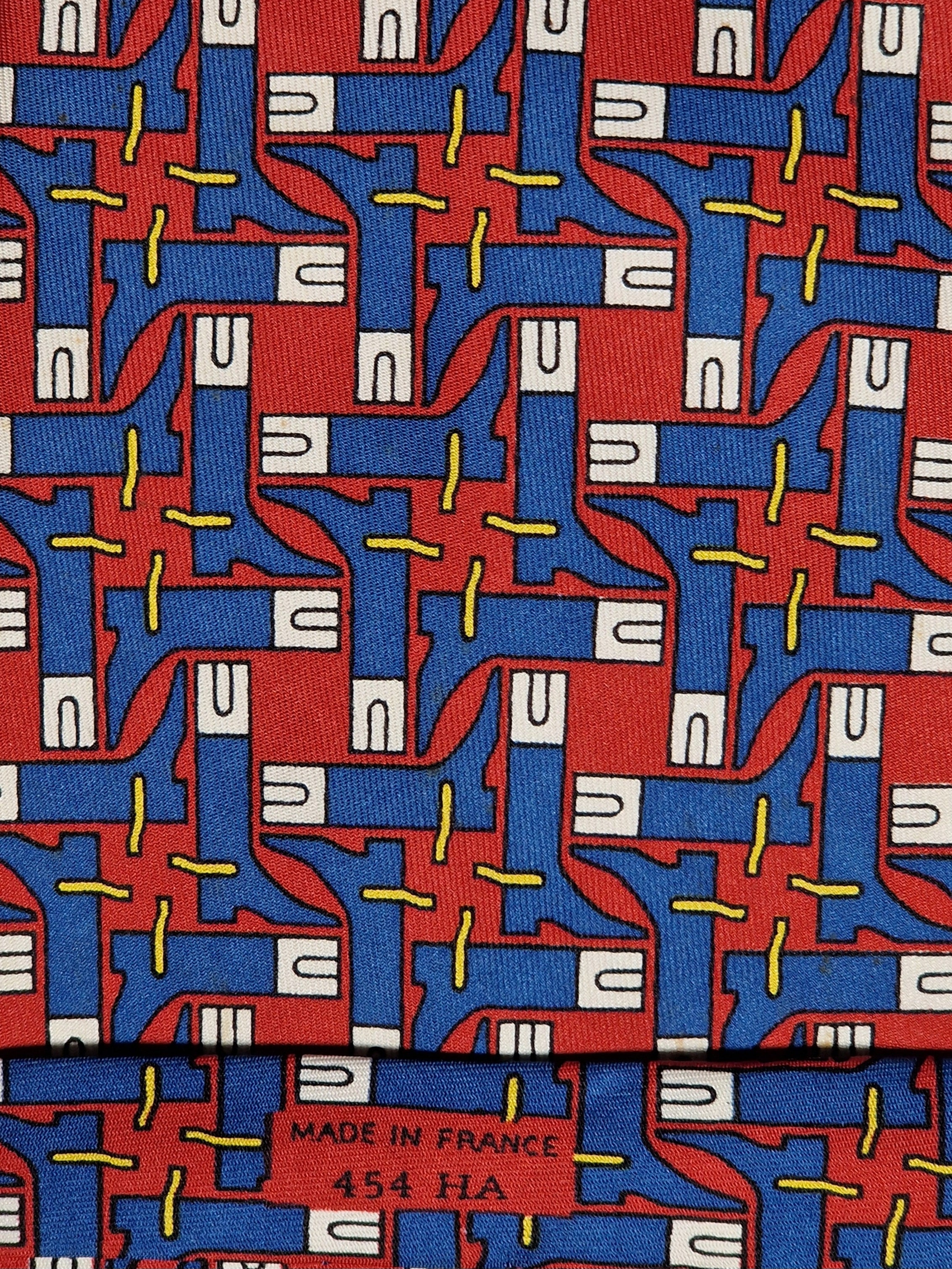 000454 Hermès silk tie red whimsical boots 454 HA